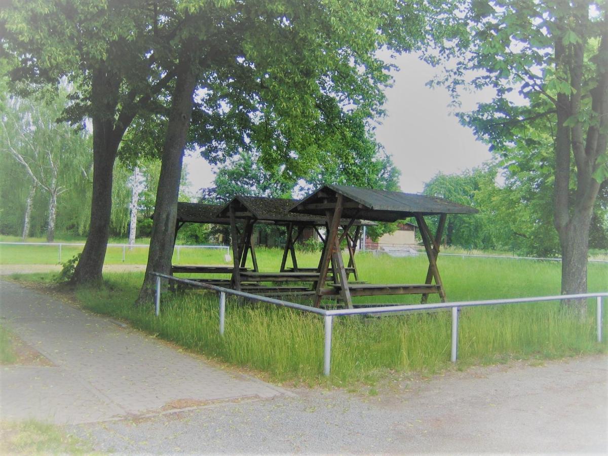 Hotel Gutshof Tda-Lohma Langenleuba-Niederhain Exterior foto